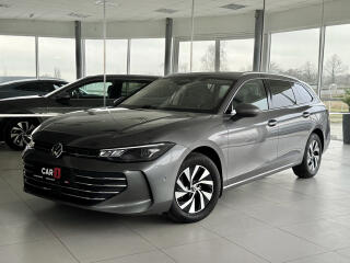Volkswagen Passat Variant 1.5 eTSI DSG*Mas�*Webasto*DPH