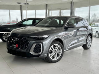 Audi Q5 TFSI Quattro*S-LINE*Nov�Model