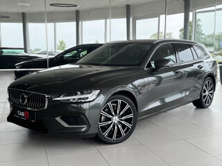 Volvo V60 T6 AWD*257kW*Recharge*Inscript