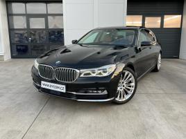 BMW 740i 