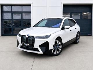 BMW iX xDrive40 Sport Paket