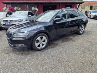�koda Superb 2.0TDI 110KW NAVI V�H�EV 