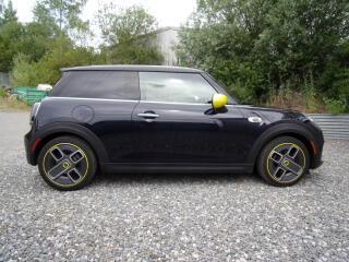 Mini COOPER SE 32kWh 135kW PANORAMA