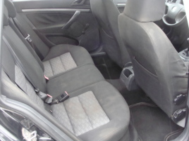 Škoda Octavia 1.6 MPi, Koupeno v ČR - náhled 15