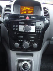 Opel Zafira 1.9 CDTI 16V, 88 kW, 7 míst - náhled 21