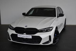 BMW 330e Sedan
