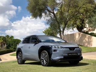 Subaru Solterra Touring+ 2026 | 10let Z�ruka