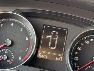 Volkswagen Golf TSI DSG F1 NAVI SERVISKA - náhled 11