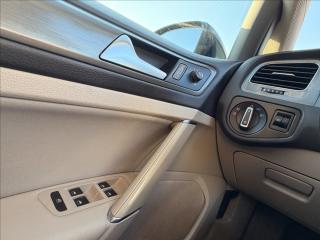 Volkswagen Golf TSI DSG F1 NAVI SERVISKA - náhled 19