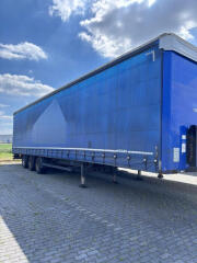 K�gel Trailer Curtainsider Lif