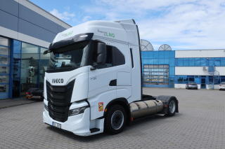 Iveco S-WAY LNG low deck int.. 689762