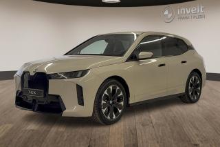 BMW iX xDrive45