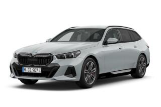 BMW 550e xDrive Touring