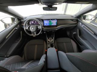 Škoda Octavia Combi DSG 2,0 TSi 195 kW RS - náhled 10