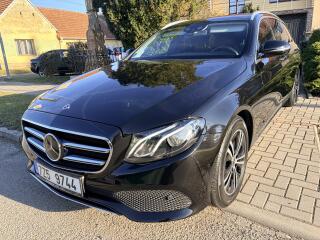 Mercedes-Benz E220d COMBI 