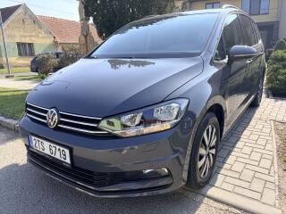 Volkswagen Touran 1.5TSI DSG REZERVACE