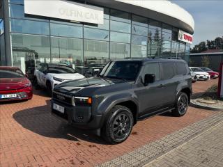 Toyota Land Cruiser 2.8   Invincible