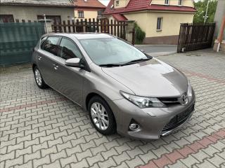 Toyota Auris 1.6 EXCLUSIVE