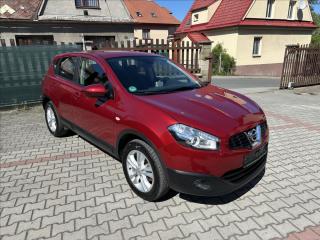 Nissan Qashqai 2.0 4x4 tan