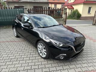 Mazda 3 2.0 Revolution top