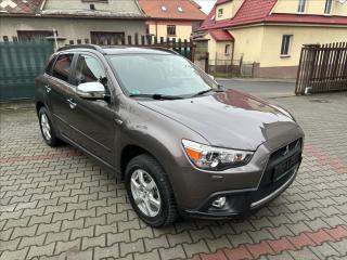 Mitsubishi ASX 1.6 xenony