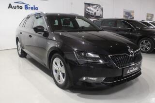 �koda Superb 2.0TDI DSG L&K 4x4 Display