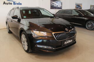 �koda Superb 2.0TDI DSG Style Display LED