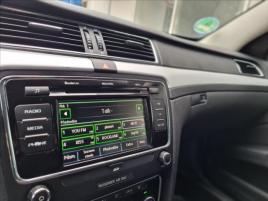 Škoda Superb 1.8TSi*ALU*VYHŘ.O*EL.KUFR - náhled 25