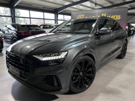 Audi Q8 REZERVACE!!!