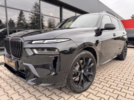 BMW X7 40XD 250kW M-PAKET NZN NT CZ!!