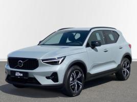 Volvo XC40 2.0 B3 Plus Dark