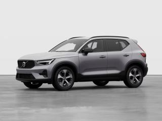 Volvo XC40 2.0 B4 Plus Dark
