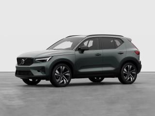 Volvo XC40 2.0 B3 ULTRA DARK