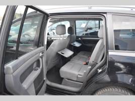 Volkswagen Touran 2,0 TDI STYLE,AC,TZ,TOP,AKCE - náhled 16