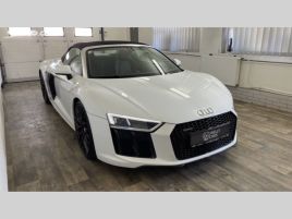 Audi R8 SPYDER 5.2 V10 / TOP STAV