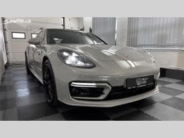 Porsche Panamera TURBO S E-HYBRID 700 kon