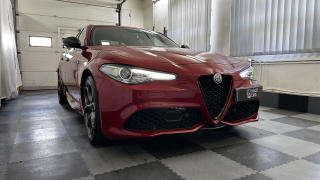 Alfa Romeo Giulia VELOCE / TOP STAV 