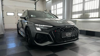 Audi RS 3 2 SADY KOL / Z�RUKA
