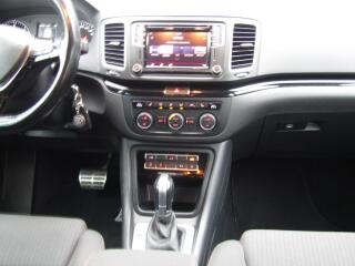 Volkswagen Sharan (2017) 2. 0 TDI 135kW DSG TOP QUALITY - náhled 16
