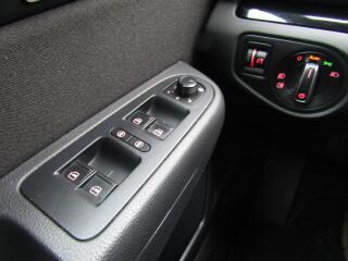 Volkswagen Sharan (2017) 2. 0 TDI 135kW DSG TOP QUALITY - náhled 29