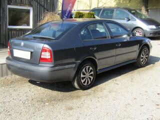 Škoda Octavia (2017) RS 2.0TSI 180kW DSG - náhled 11