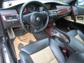 BMW Řada 5 (2006) 3.0D X-DRIVE 170kW - náhled 13
