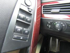BMW Řada 5 (2006) 3.0D X-DRIVE 170kW - náhled 30