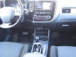 Mitsubishi Outlander (2016) 2.2D 110kW AUT 4X4 - náhled 17