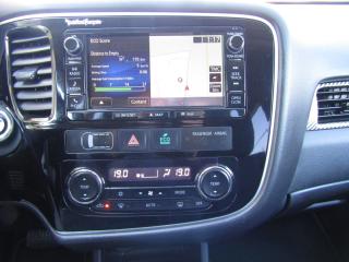 Mitsubishi Outlander (2016) 2.2D 110kW AUT 4X4 - náhled 33