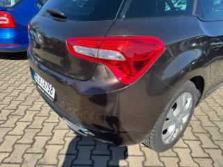 Citroën DS5 (2013) HYBRID 2,0D 120 KW STK - náhled 13