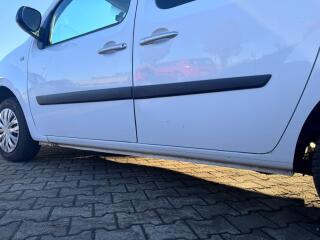 Subaru Tribeca (2007) 4X4 3,0i 180 KW AUTOMAT 7 MÍST - náhled 16