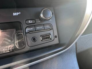 Subaru Tribeca (2007) 4X4 3,0i 180 KW AUTOMAT 7 MÍST - náhled 31