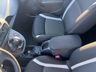 Subaru Tribeca (2007) 4X4 3,0i 180 KW AUTOMAT 7 MÍST - náhled 32