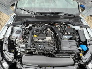 Škoda Kamiq (2022) MONTE CARLO 1,0 TSI ZÁRUKA KM - náhled 39